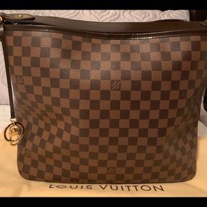Authentic Louis Vuitton delightful MM Monogram